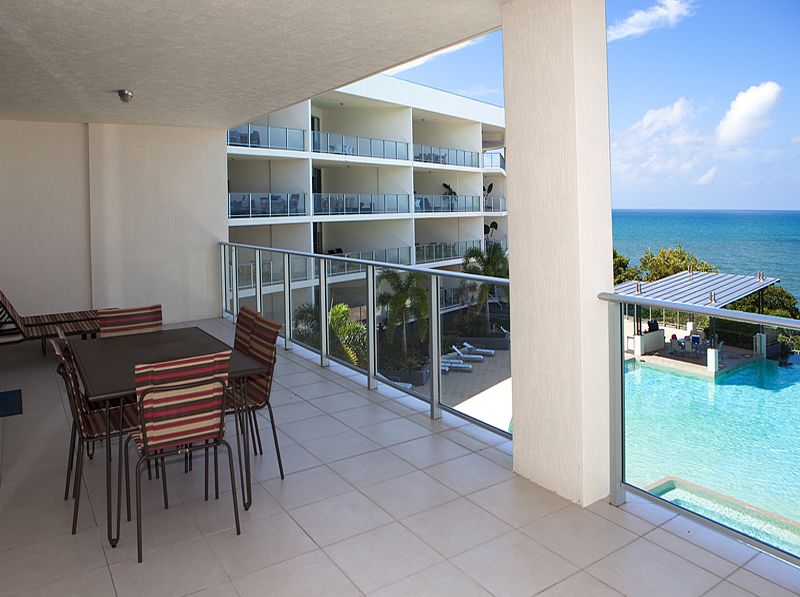 3 Bedroom - Vue Trinity Beach