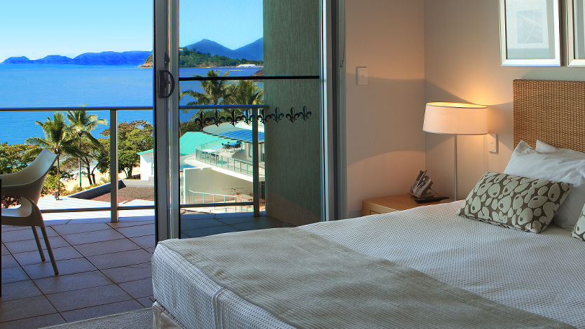 Apartments Overview - Vue Trinity Beach Luxury Apartments